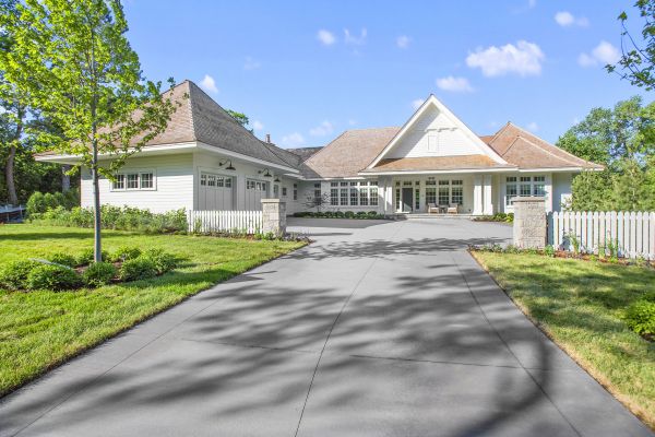 Driveway Concrete Repair in Visalia